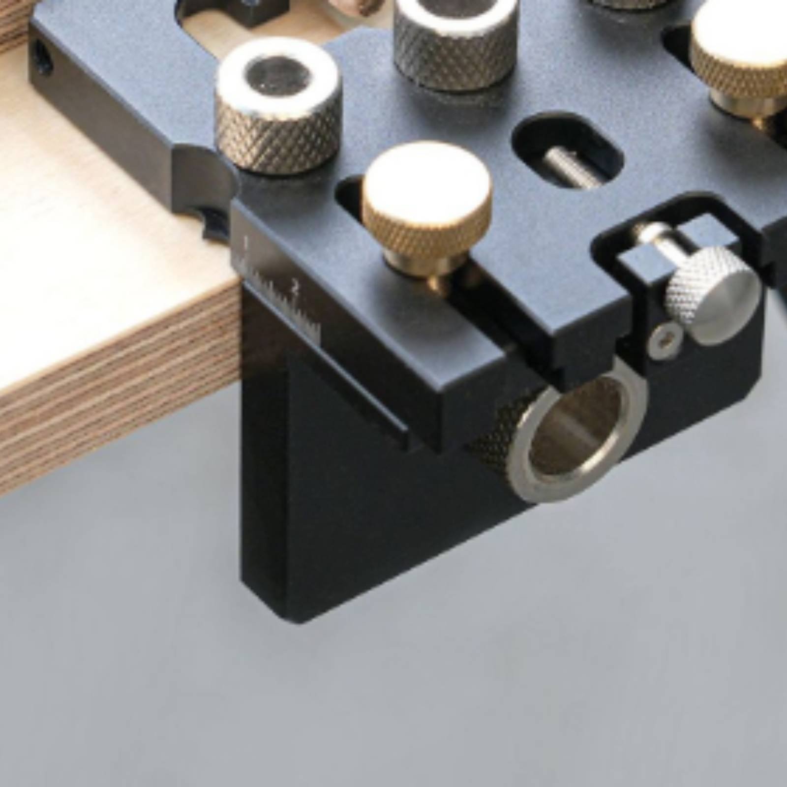 Guida per Fori nel Legno 3-in- - Workshop Tools Locations recensione e prezzo